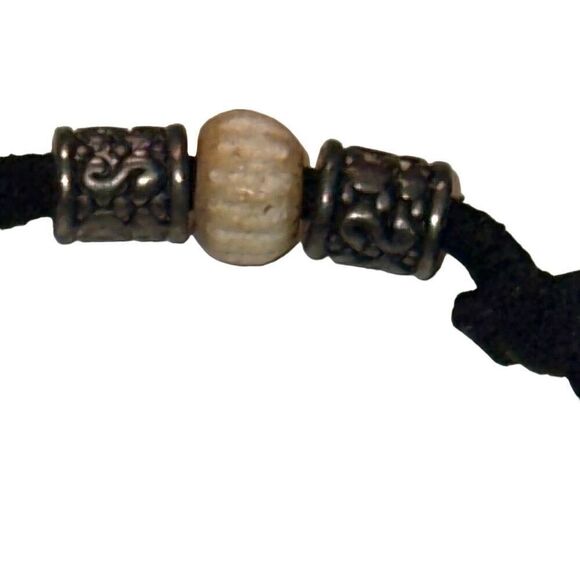 "New" Handmade Black Single Strand Toggle Clasp Station Necklace Ladies OS - Picture 4 of 9